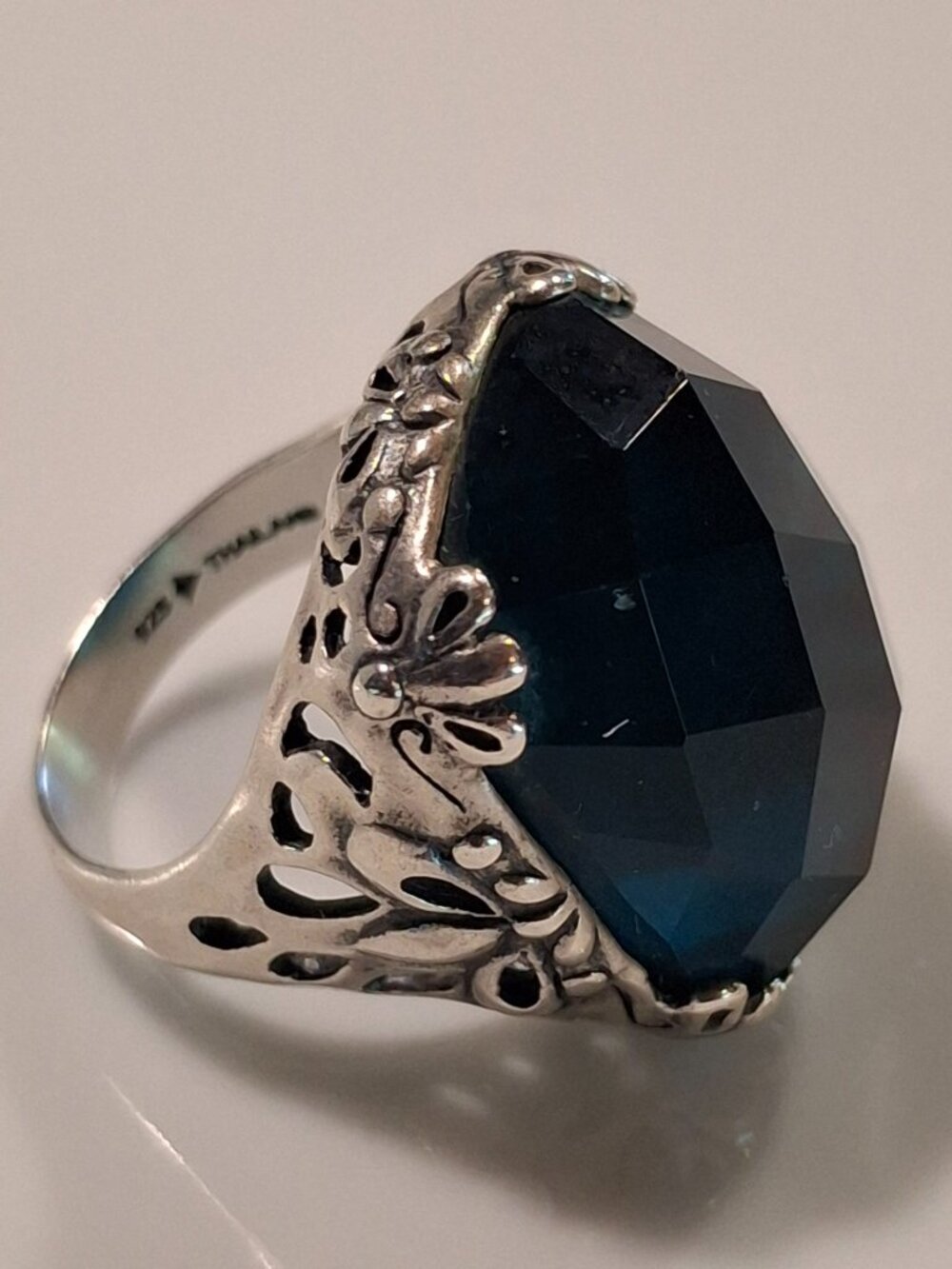 Ring - Silpada R2456 Size 7 - Picture 2 of 6